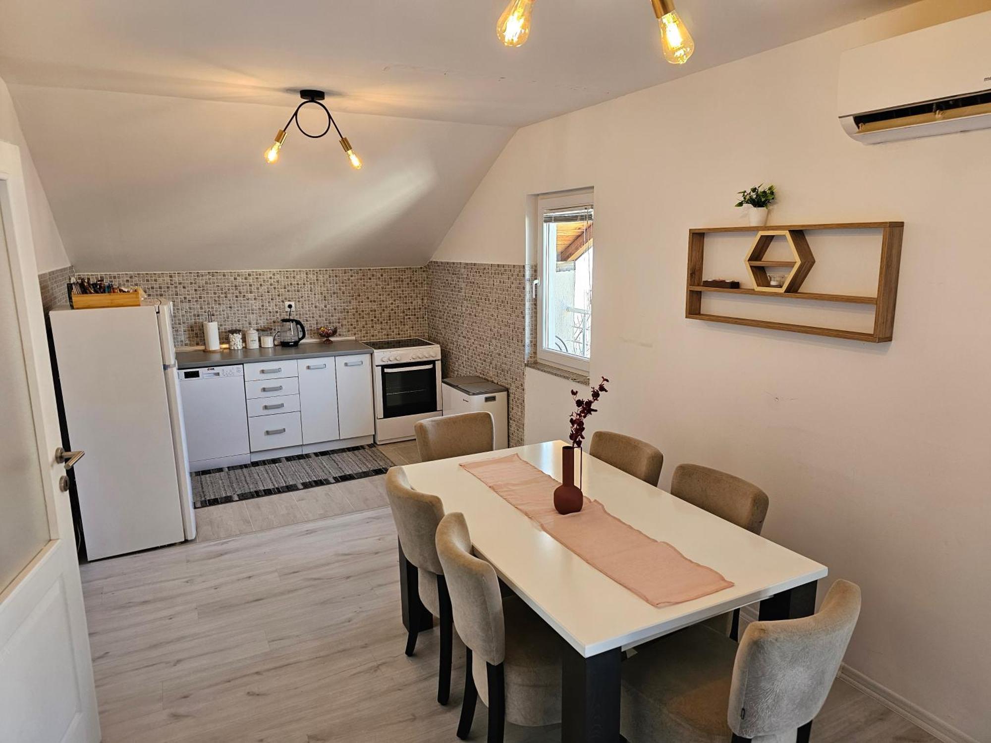 Konak Apartment โมสตาร์ ภายนอก รูปภาพ